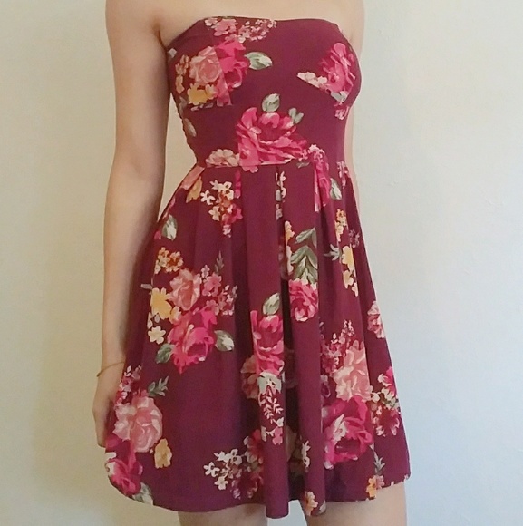 NO BOUNDRIES DRESS - Picture 3 of 5